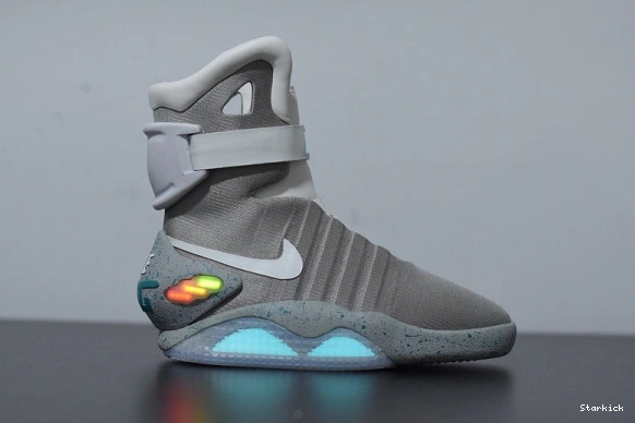MAG NIKE 0720
